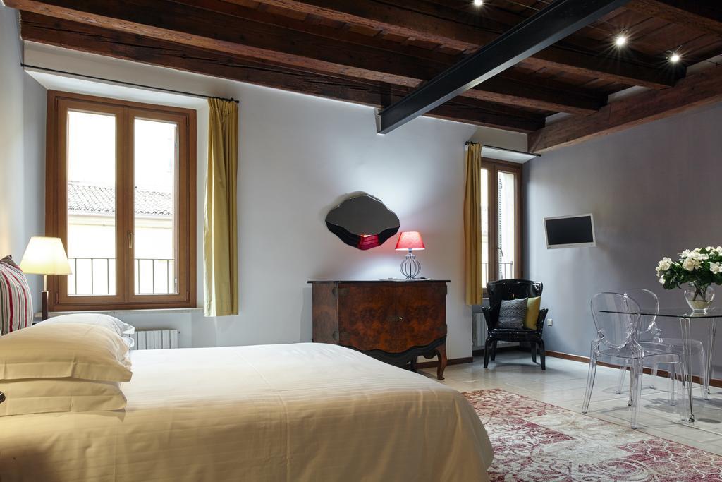 L'Ospite Appartamenti Verona Exterior photo