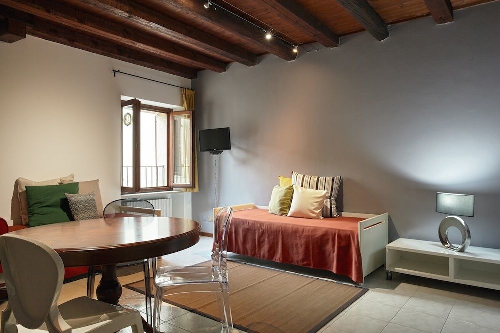 L'Ospite Appartamenti Verona Exterior photo