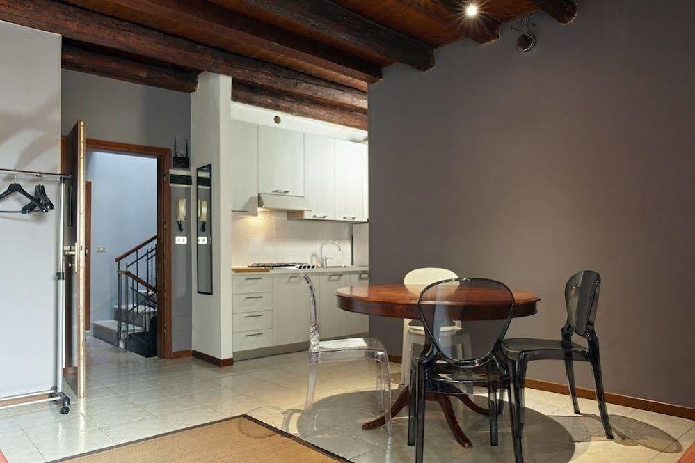 L'Ospite Appartamenti Verona Exterior photo
